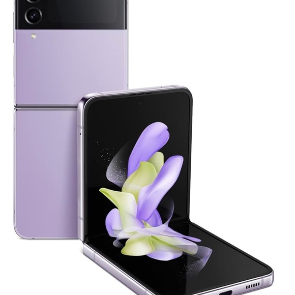 COPY - NEW Samsung Z flip 4 cell phone